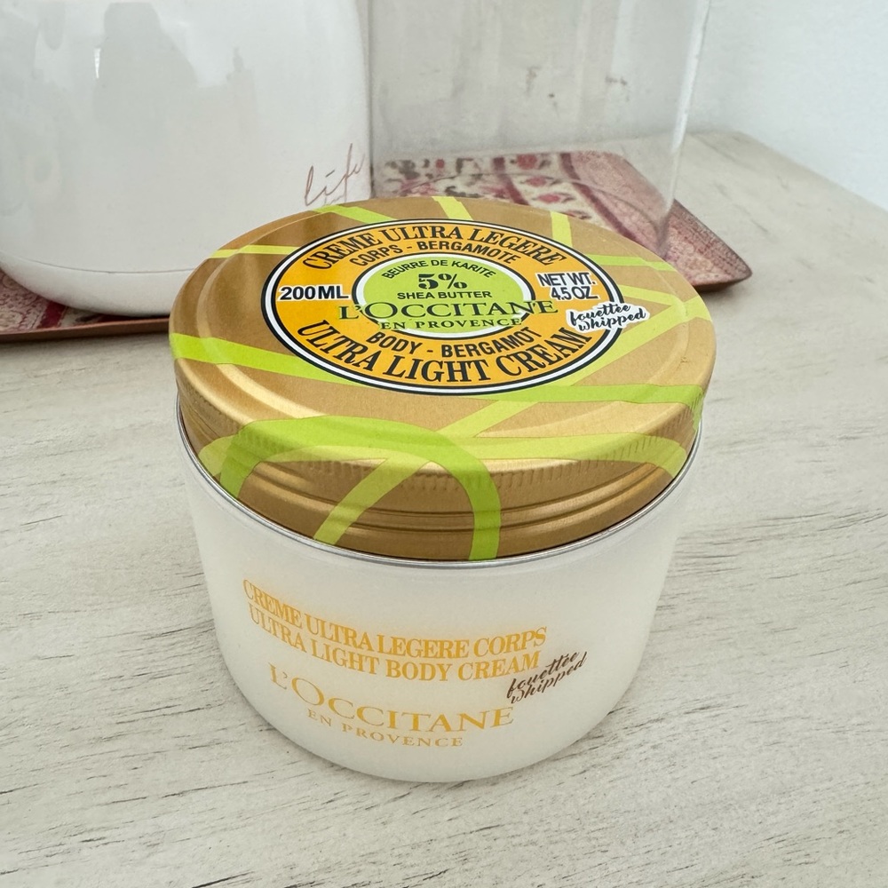 L'Occitane 5% Shea Butter Bergamot Ultra Light Body Cream, 200 ML/4.5 oz